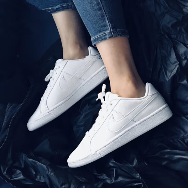 Nike Court Royale