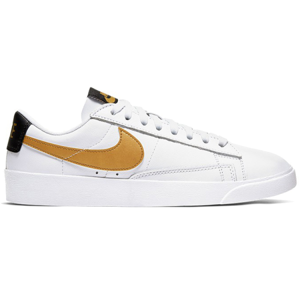Nike Blazer LE