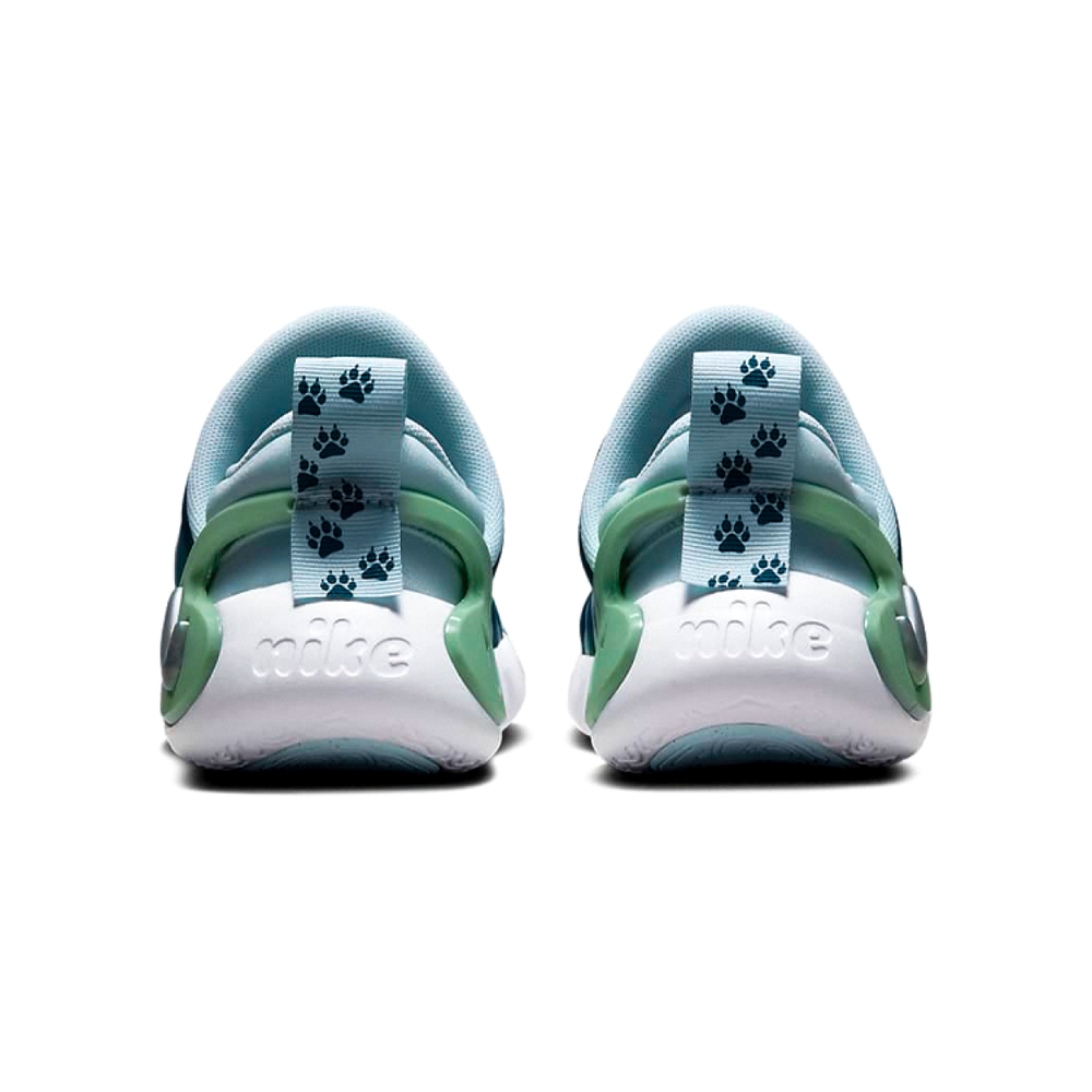 Nike Dynamo GO SE