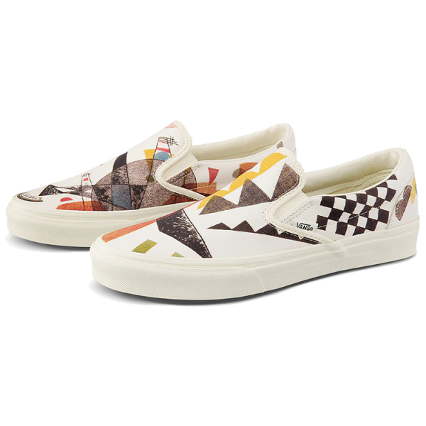 MoMA x Vans slip-on · 《 》