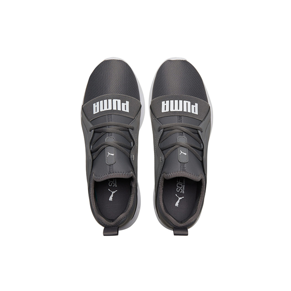 PUMA Resolve Street