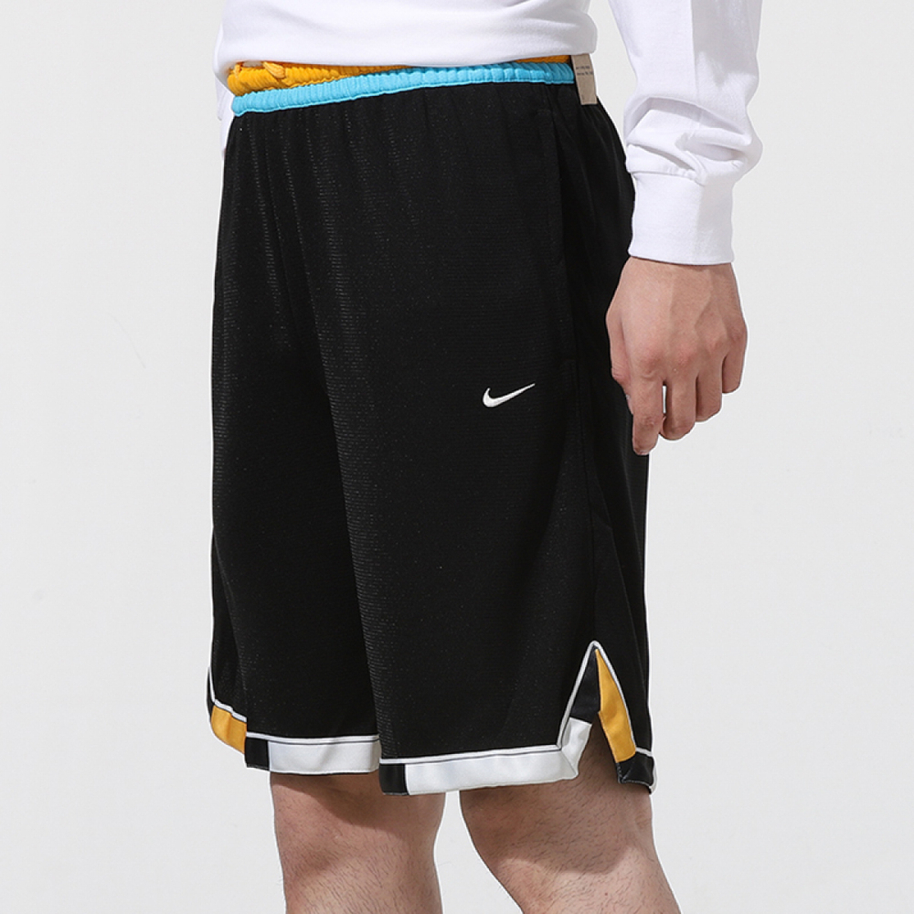 Nike Dri-FIT DNA 3.0