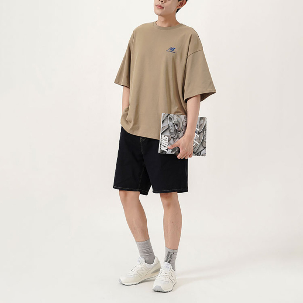 New Balance Logo T