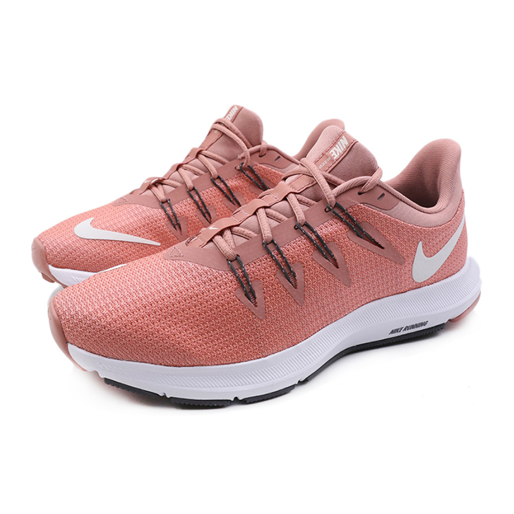 Nike QUEST