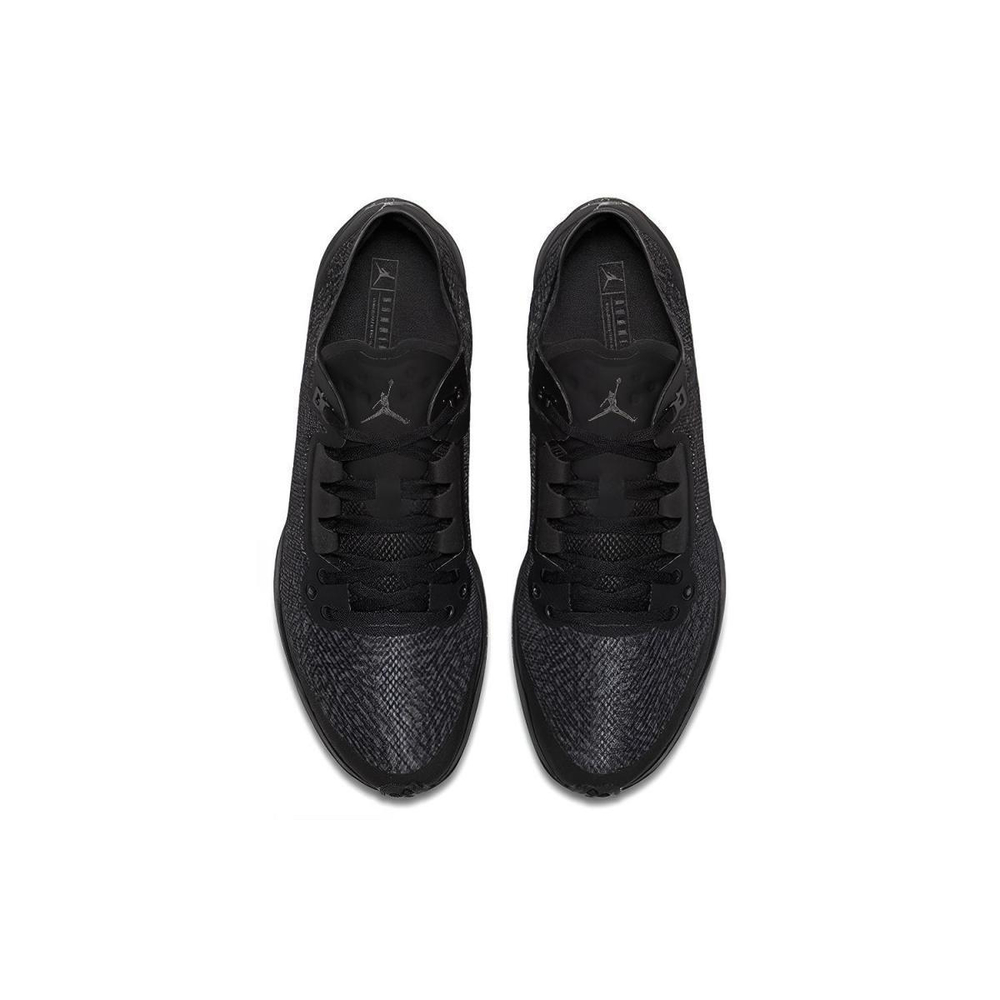 Jordan 88 Racer "Triple Black"