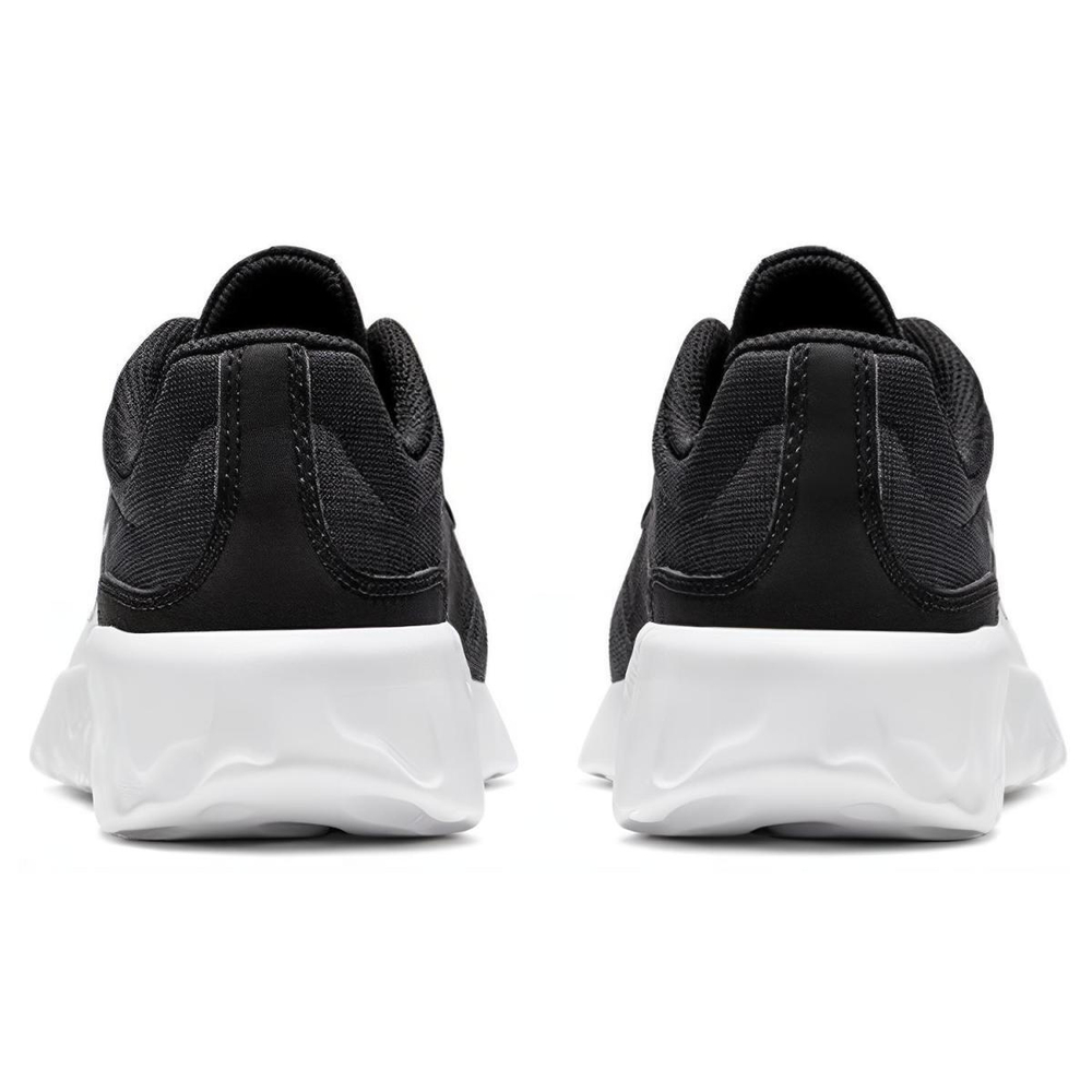 Nike Explore strada