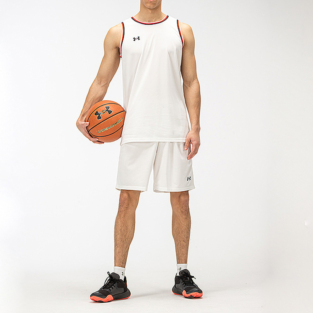 Under Armour T