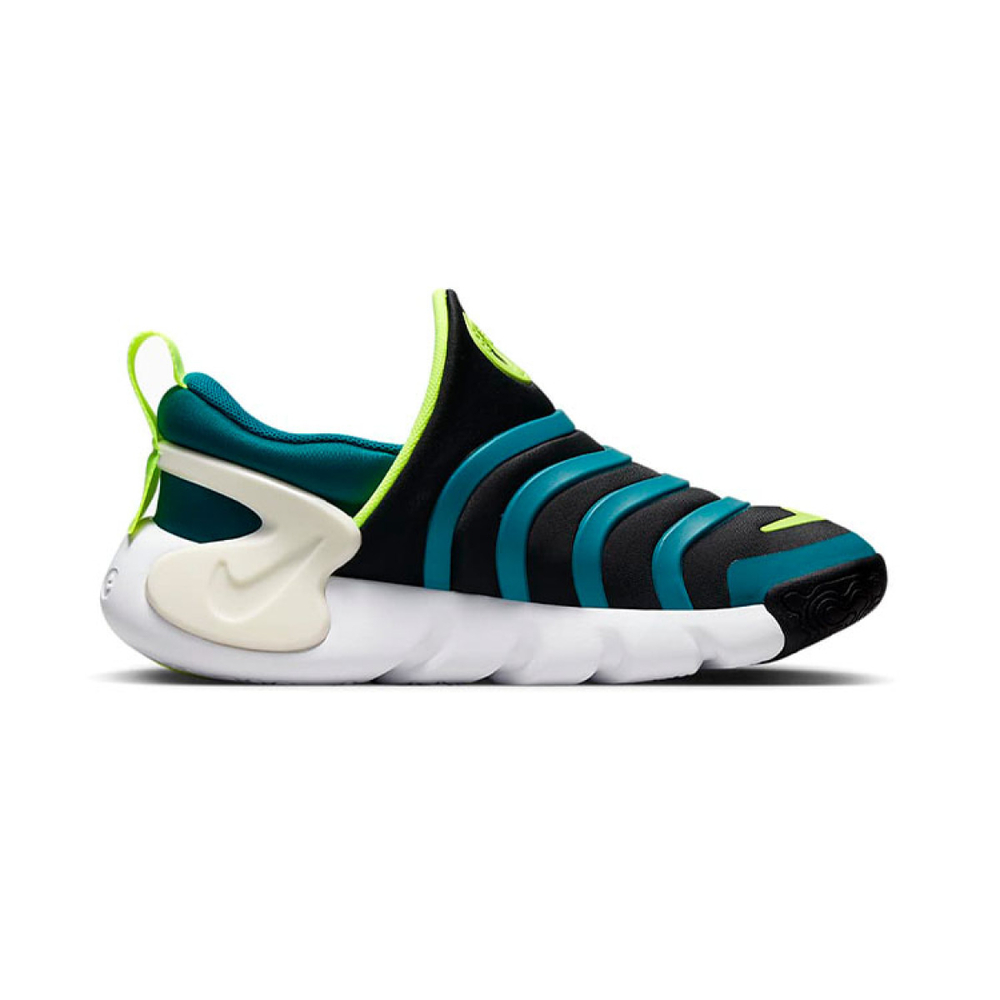 Nike Dynamo GO
