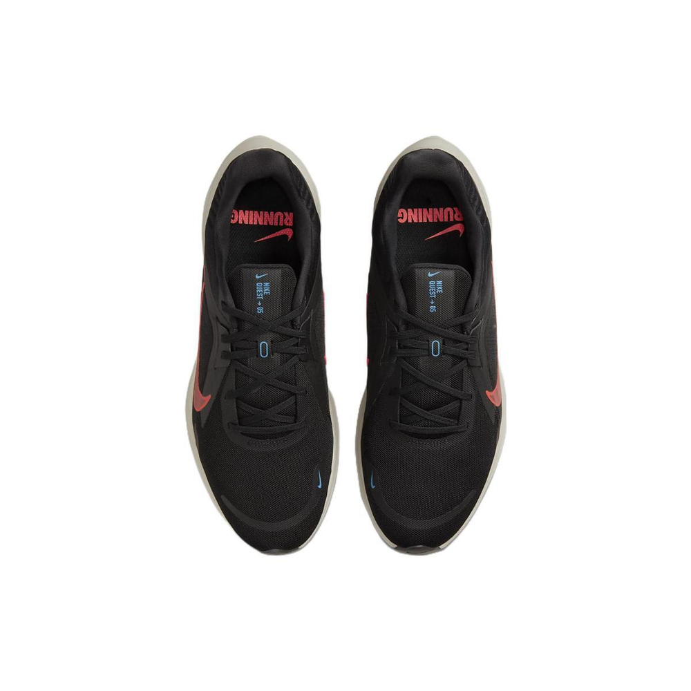 Nike Quest 5