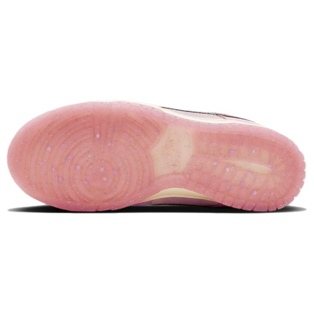 Nike Dunk LX "Hot Punch and Pink Foam" barbie