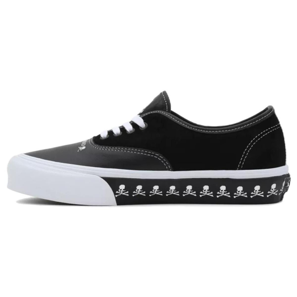 MASTERMIND WORLD x Vans Authentic