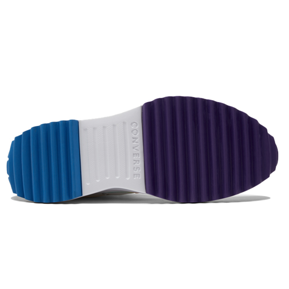 Converse Run Star Hike
