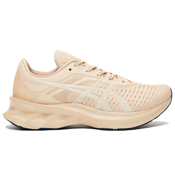 SNS x Asics Novablast