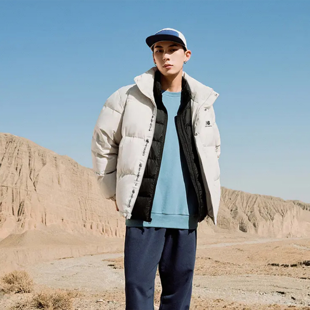 New Balance FW22 Logo