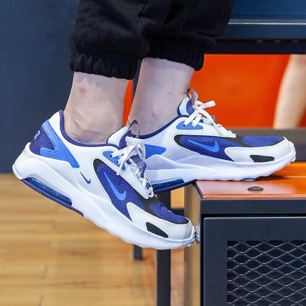 Nike Air Max Bolt