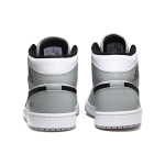 【 】 Jordan Air Jordan 1 Mid