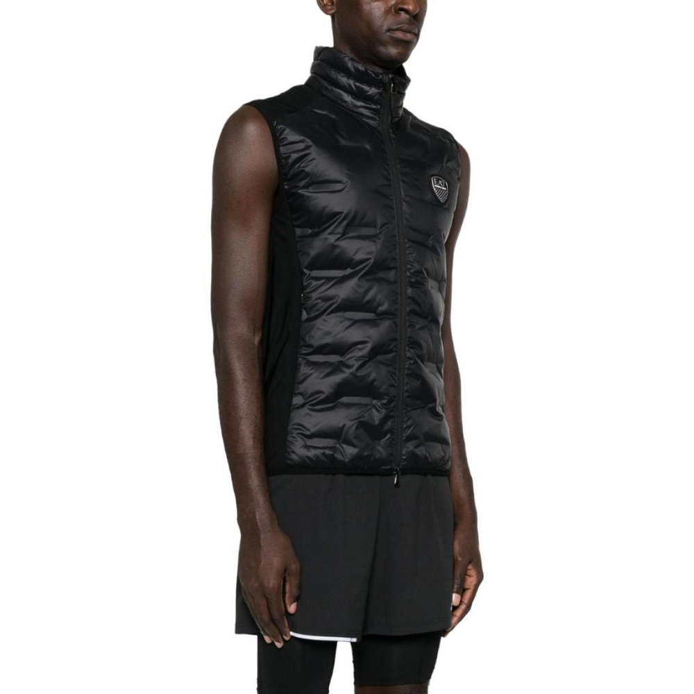 EMPORIO ARMANI EA7 Logo