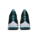 Nike Lebron 15
