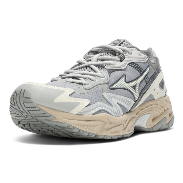 Mizuno Adventure Twe