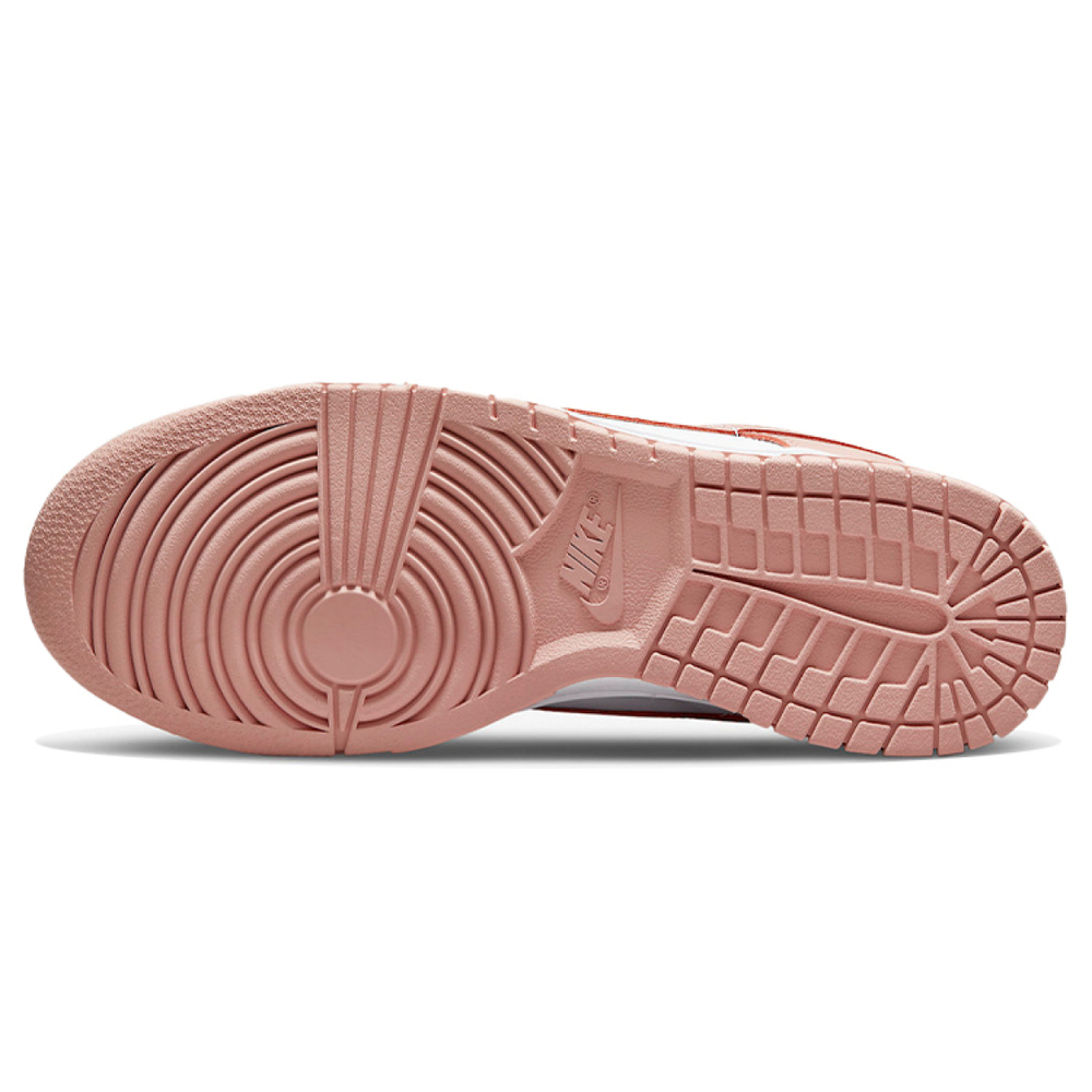 Nike Dunk "Rose Whisper"