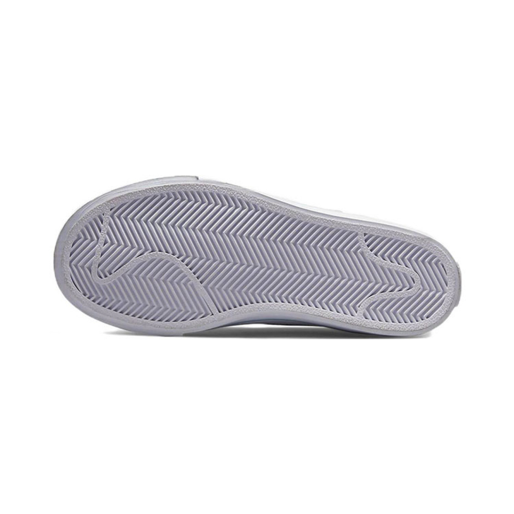Nike Court Legacy