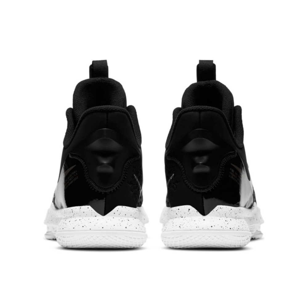 Nike Witness 5 EP TPU
