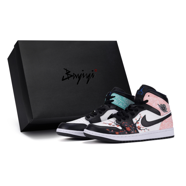 【 】 Jordan Air Jordan 1 mid "hyper royal" 811