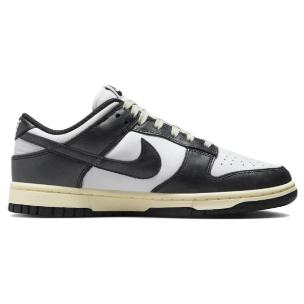 Nike Dunk Low Prm "Vintage Panda"