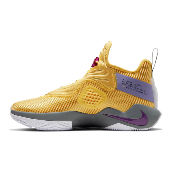 Nike zoom soldier 14 EP 14