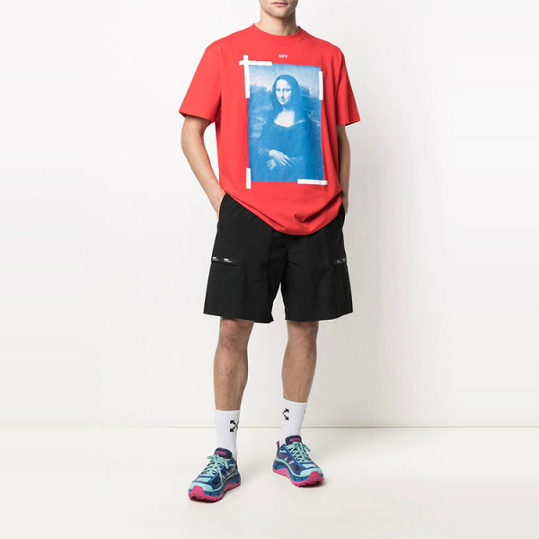 OFF-WHITE T