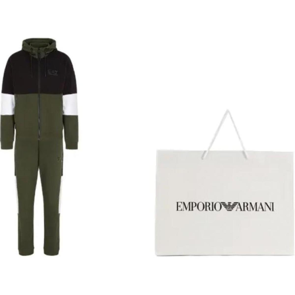 EMPORIO ARMANI EA7 Logo