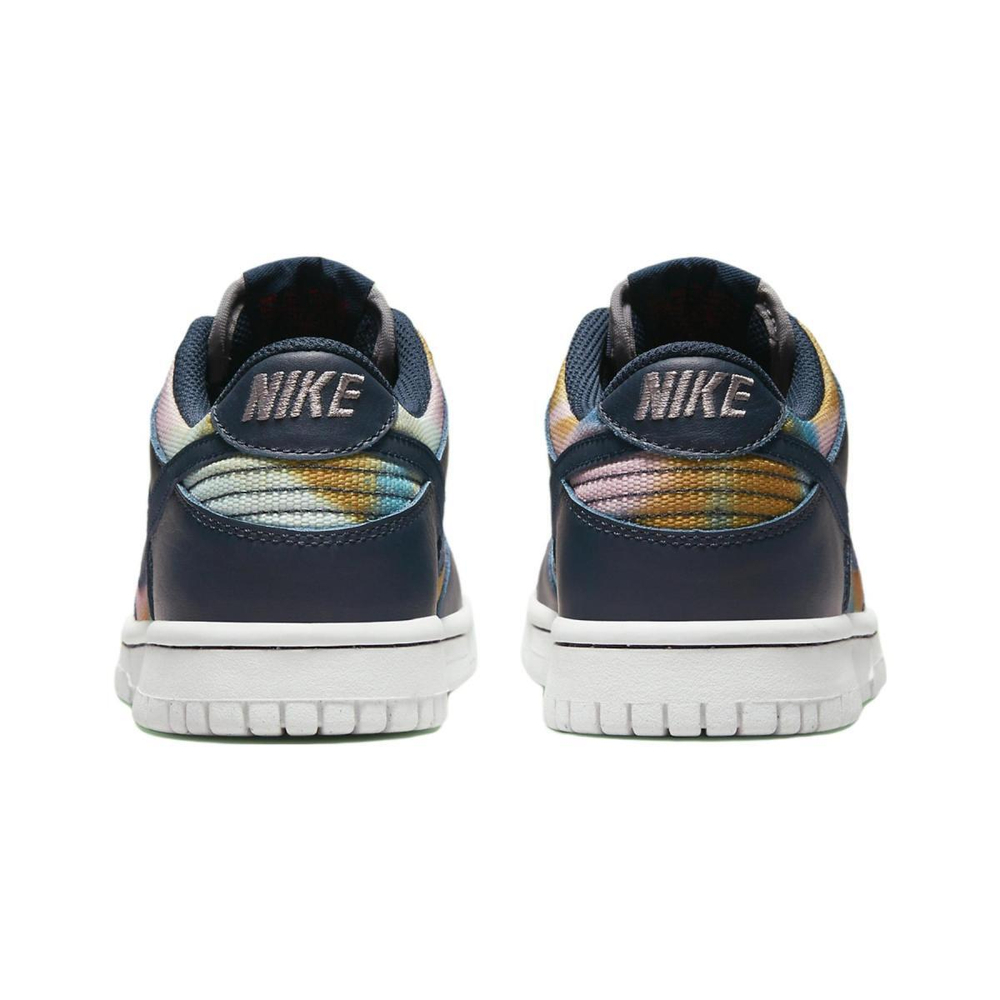 Nike Dunk SE