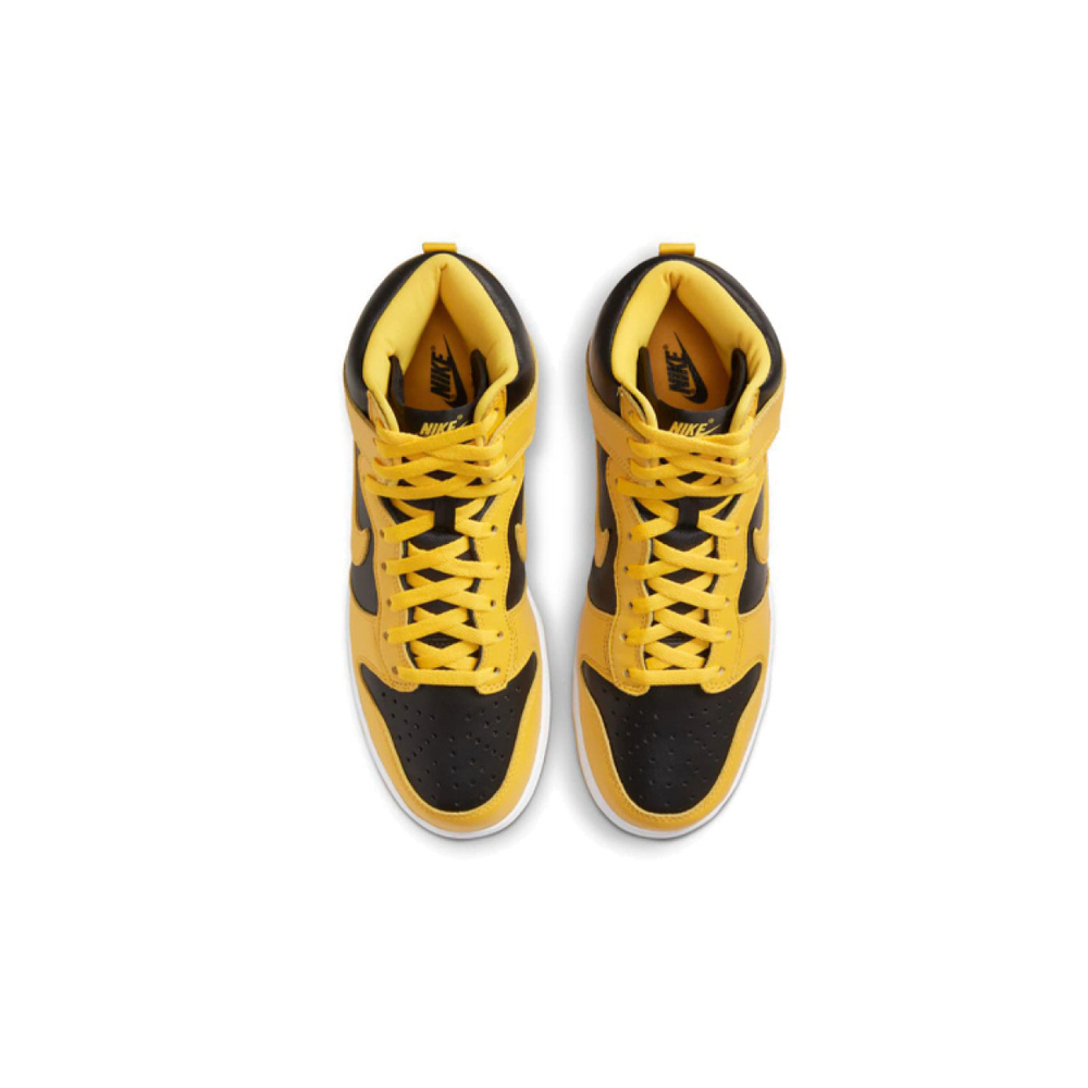Nike Dunk SP "Varsity Maize"