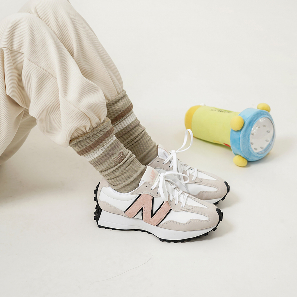 New Balance NB 327 A-GRIP PRO