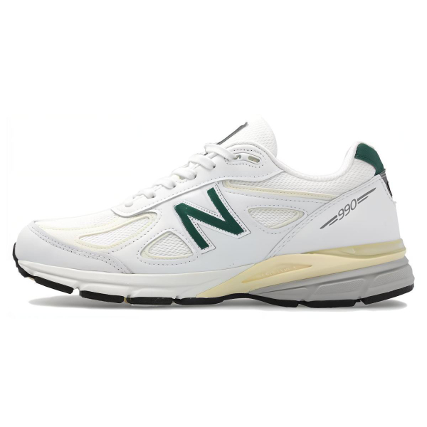 New Balance NB 990 V4