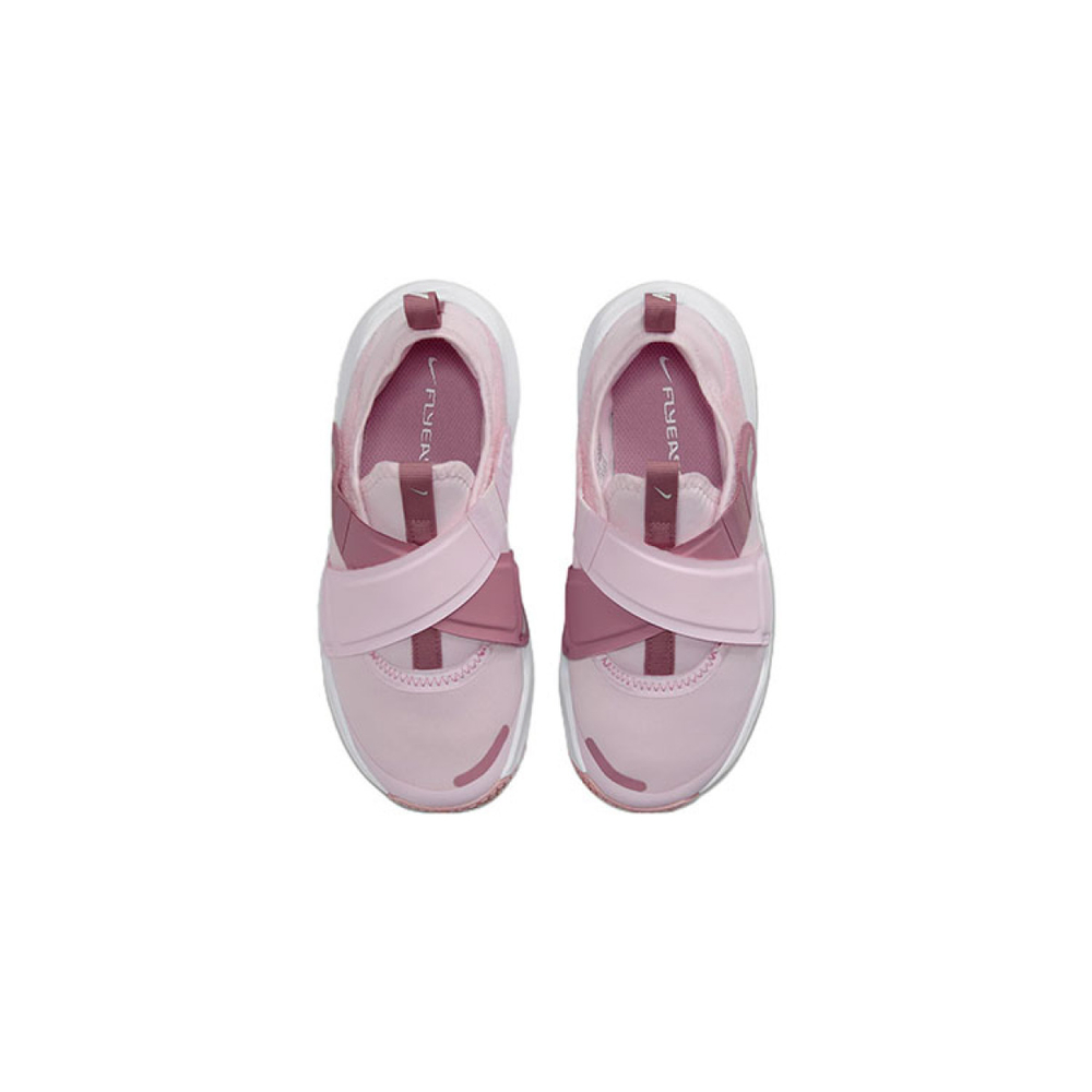 Nike Flex Advance