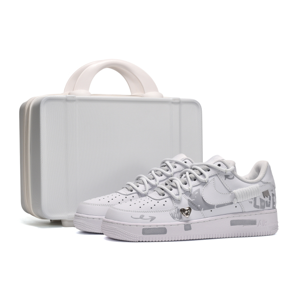 【 】 Nike Air Force 1 CUS ID
