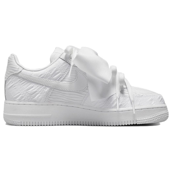 Nike Air Force 1 LX "Triple White"