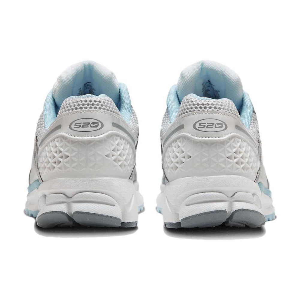 Nike Air Zoom Vomero 5