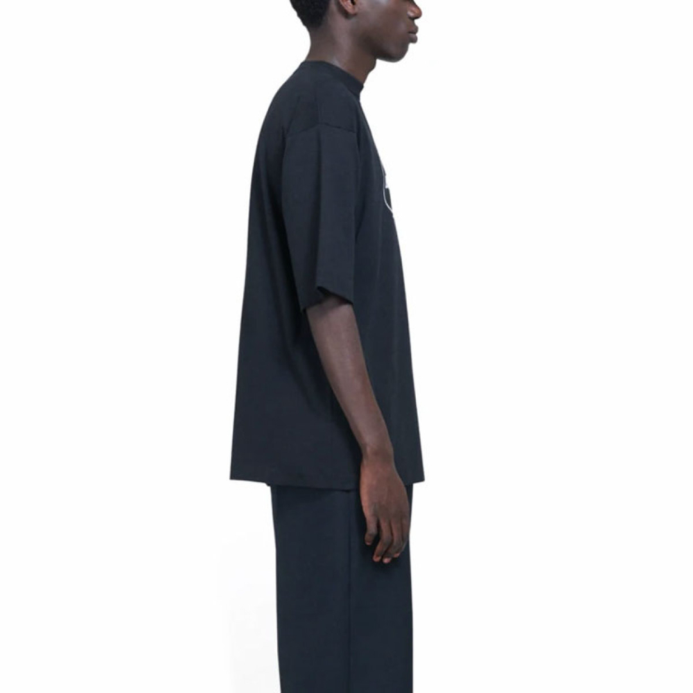 Balenciaga T
