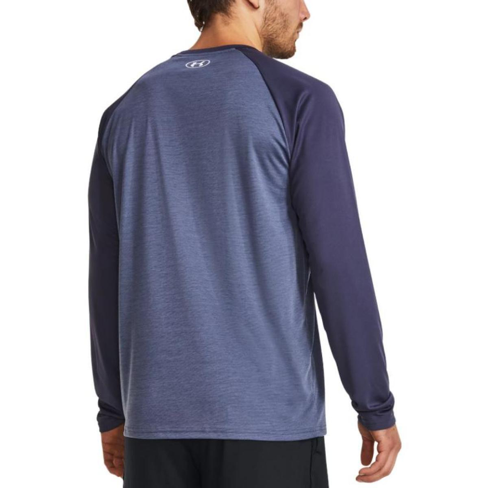 Under Armour T