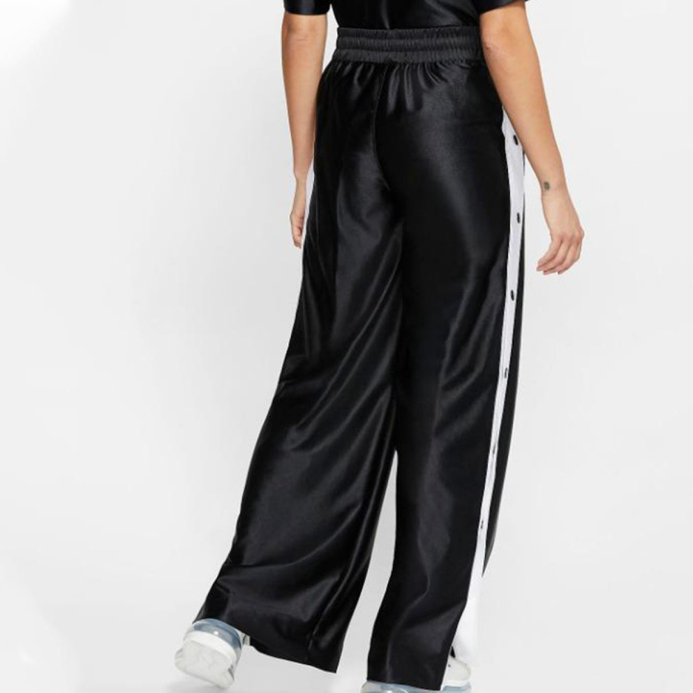 Nike Sportswear