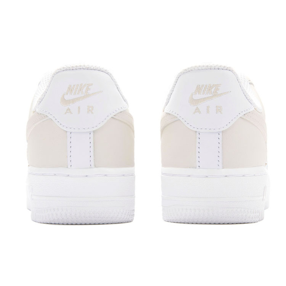 【 】 Nike Air Force 1
