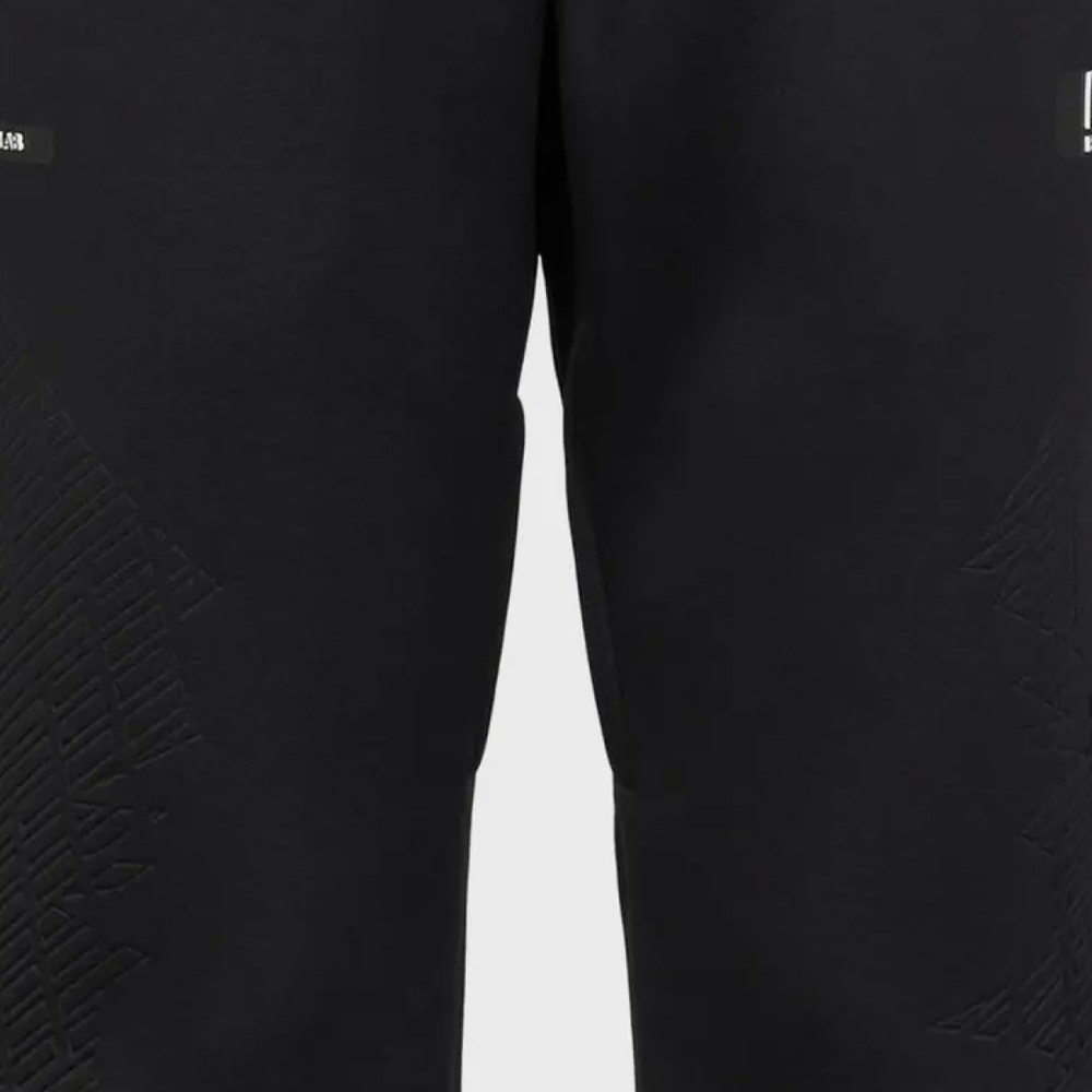 EMPORIO ARMANI EA7 SS24 Logo
