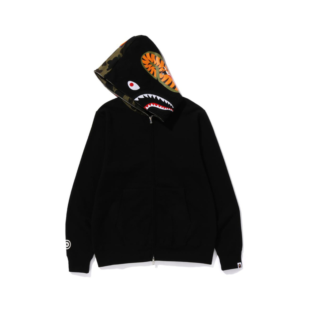 A BATHING APE