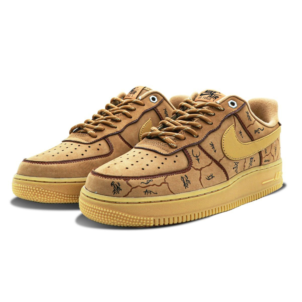 【 】 Nike Air Force 1