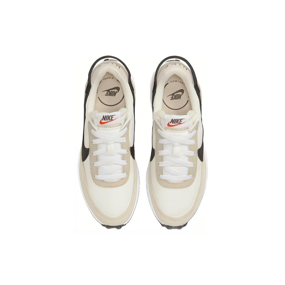 Nike Waffle Debut