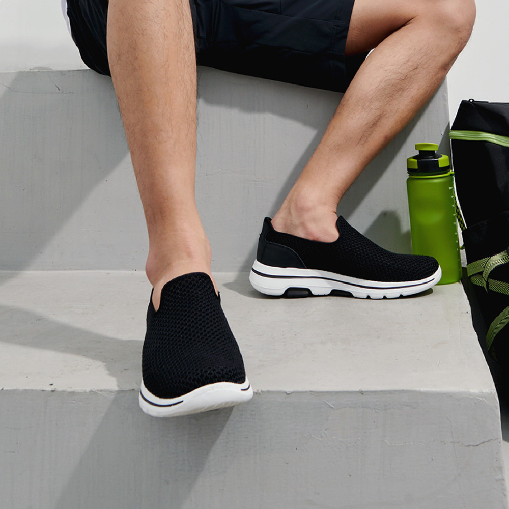 Skechers Go Walk 5