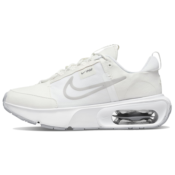 Nike Air Max INTRLK Logo
