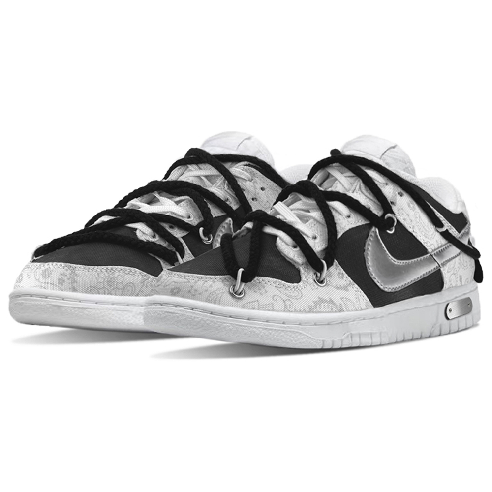 【 】【 】 Nike Dunk ess "white paisley"